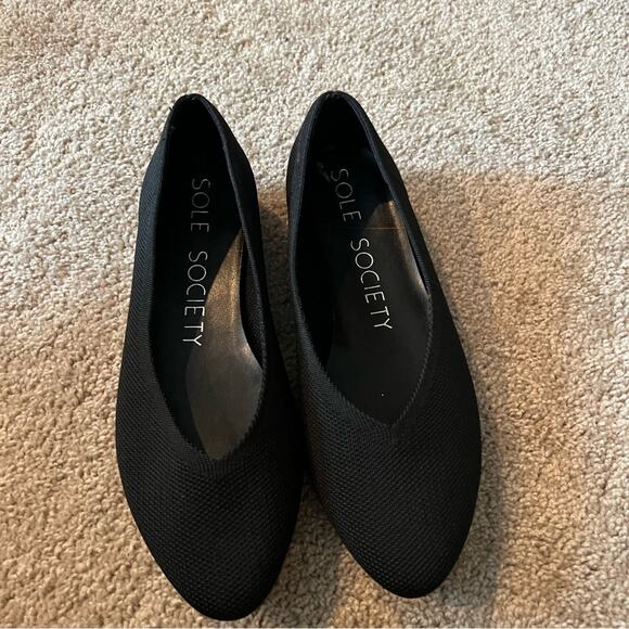 Sole Society Rounded Point Toe Ballet Flats in Black Women's Size 6.5 Easy On - Picture 2 of 9